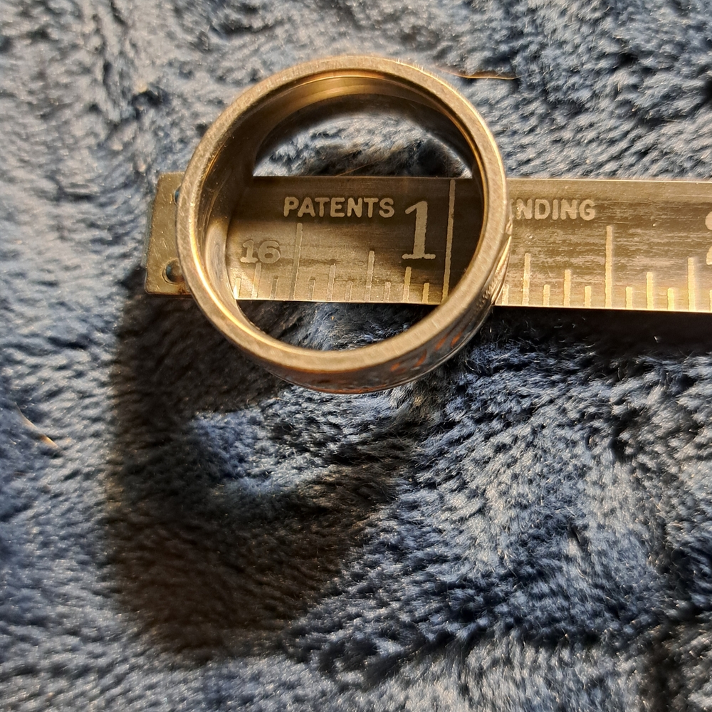 Silver Titanium Men's Patterned Ring - image 7